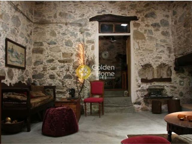 4-bedroom freehold villa in Chania — photo 4 of 5