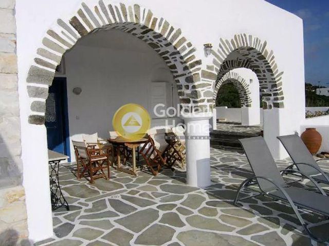 5-bedroom freehold villa in Paros — photo 5 of 5