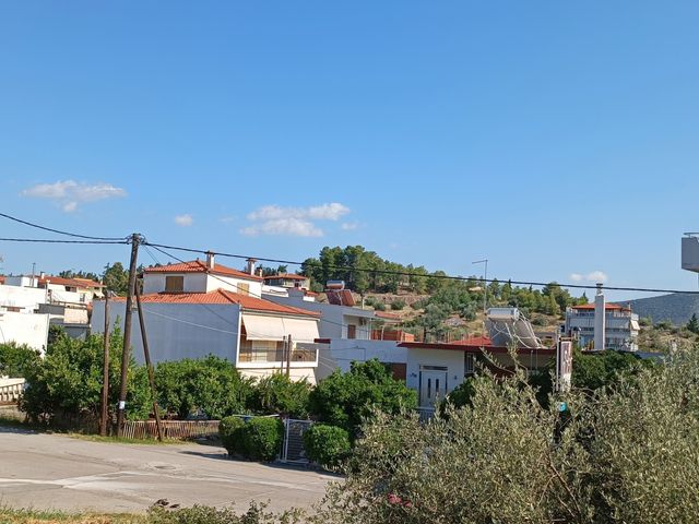 Οικόπεδο 200 τ.μ.