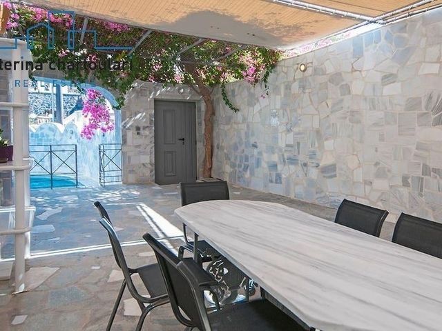 12-bedroom freehold villa in Santorini — photo 4 of 5