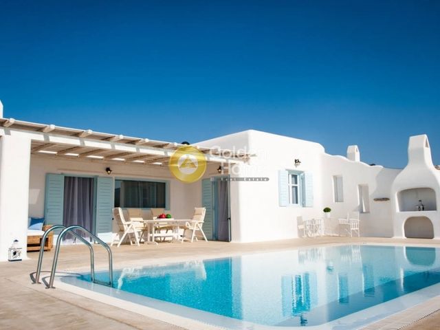 5-bedroom freehold villa in Mykonos — photo 1 of 5