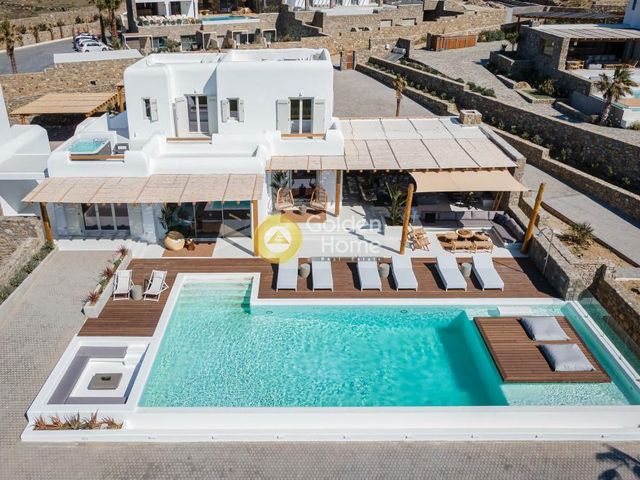 5-bedroom freehold villa in Mykonos — photo 3 of 5
