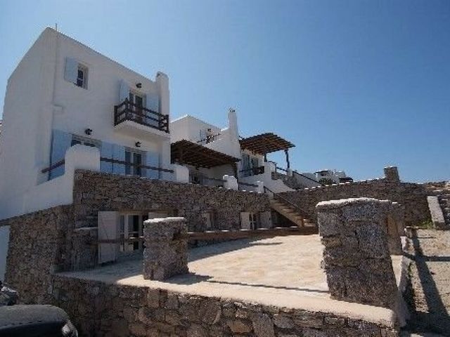 5-bedroom freehold villa in Mykonos — photo 1 of 5