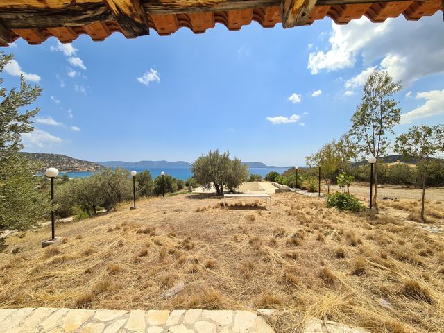 Maison à vendre Achladitsa Bâtiment 700 m². meublé rénové