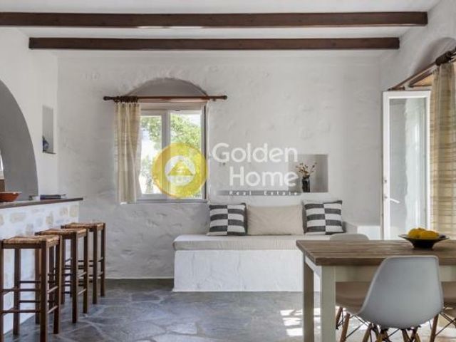 4-bedroom freehold villa in Paros — photo 4 of 5
