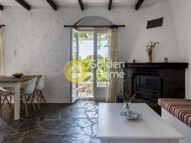 4-bedroom freehold villa in Paros — photo 5 of 5