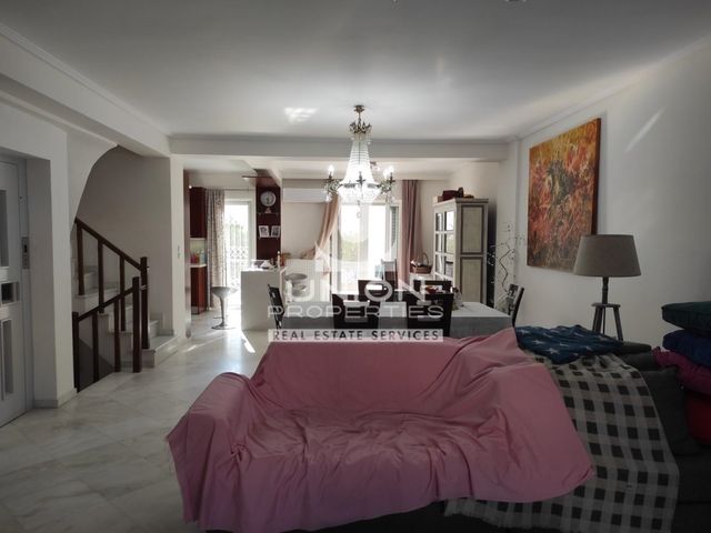 Πώληση κατοικίας Γλυφάδα (Τερψιθέα) Μεζονέτα 255 τ.μ.