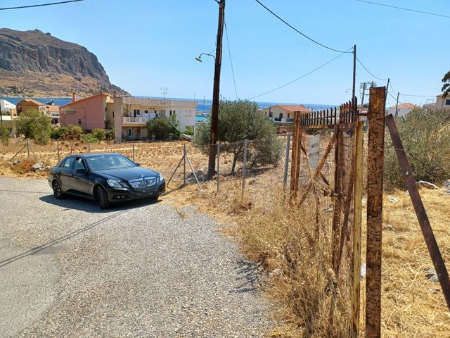 Οικόπεδο 401 τ.μ.