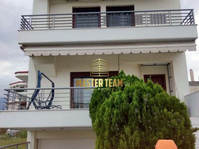 Μονοκατοικία 270 τ.μ.