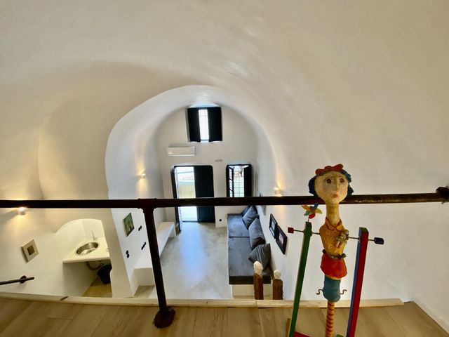 2-bedroom freehold villa in Santorini — photo 2 of 5