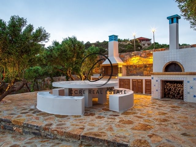5-bedroom freehold villa in Agios Nikolaos — photo 2 of 5