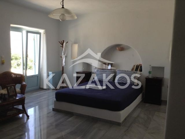 5-bedroom freehold villa in Paros — photo 2 of 5