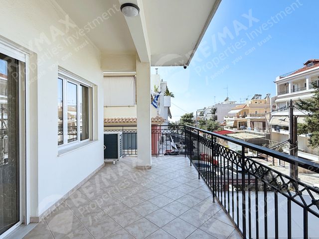 Πώληση κατοικίας Γλυφάδα (Άνω Γλυφάδα) Διαμέρισμα 122 τ.μ. ανακαινισμένο