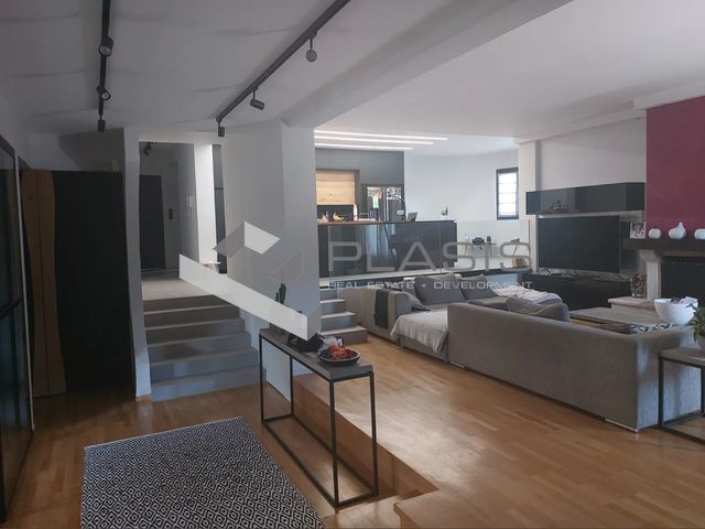 Πώληση κατοικίας Γλυφάδα (Πανιωνία) Διαμέρισμα 200 τ.μ. ανακαινισμένο