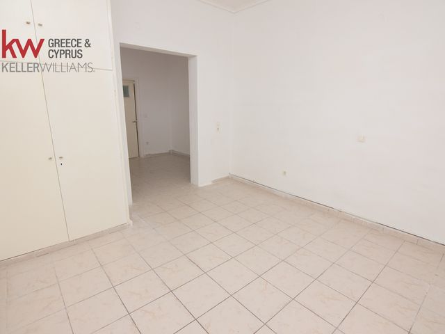 Πώληση κατοικίας Βύρωνας Διαμέρισμα 35 τ.μ. ανακαινισμένο