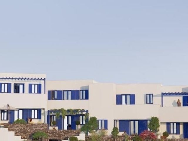 3-bedroom freehold villa in Paros — photo 2 of 5