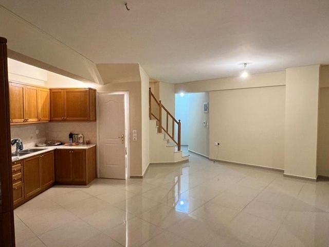 Πώληση κατοικίας Κερατσίνι (Τουρκοβούνια) Μεζονέτα 100 τ.μ.