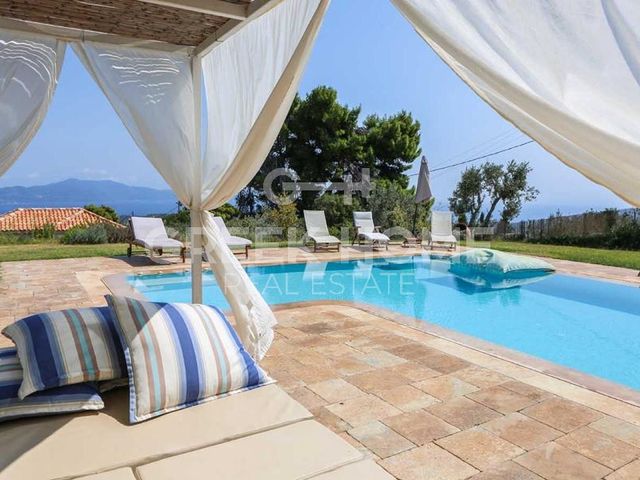 11-bedroom freehold villa in Skiathos — photo 5 of 5
