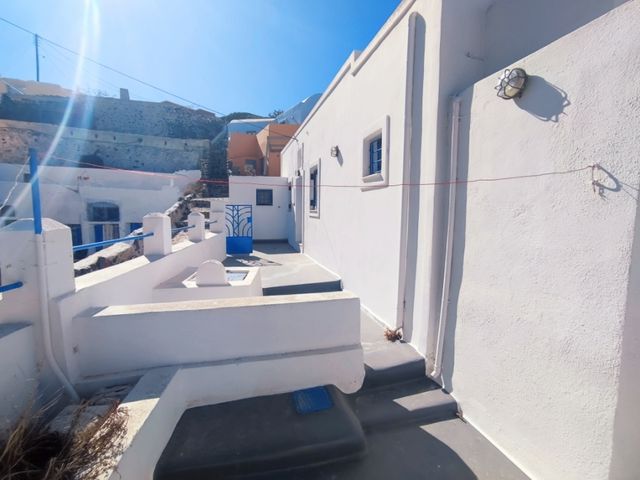 1-bedroom freehold villa in Santorini — photo 3 of 5