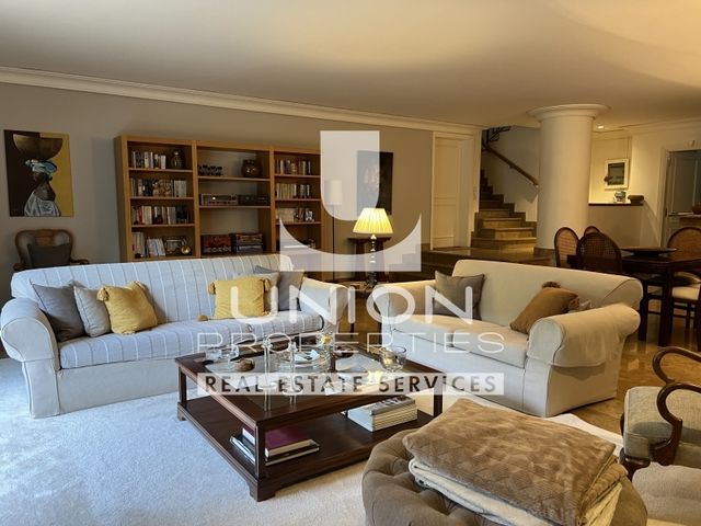 Πώληση κατοικίας Γλυφάδα (Άνω Γλυφάδα) Μονοκατοικία 490 τ.μ.