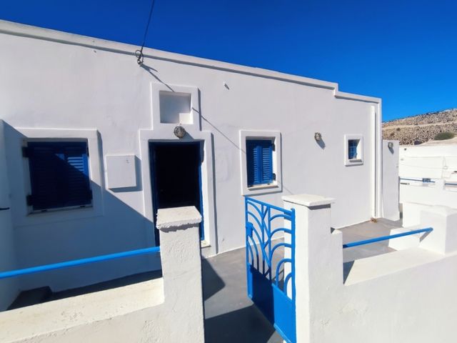 1-bedroom freehold villa in Santorini — photo 2 of 5