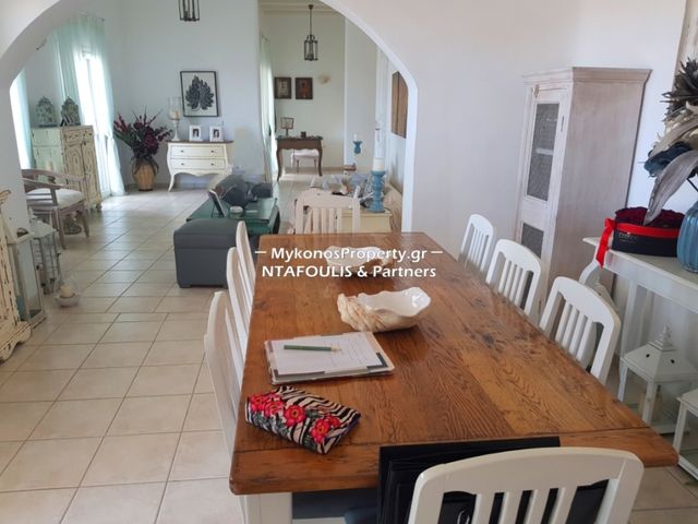 6-bedroom freehold villa in Mykonos — photo 3 of 5