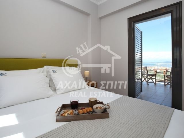 4-bedroom freehold villa in Lefkada — photo 4 of 5