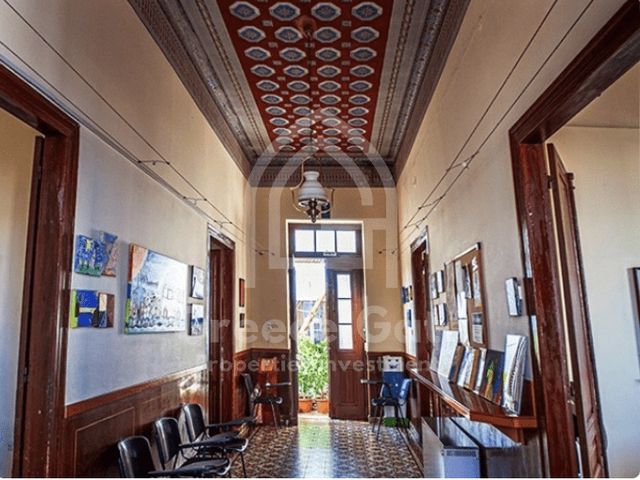 6-bedroom freehold villa in Chania — photo 1 of 5