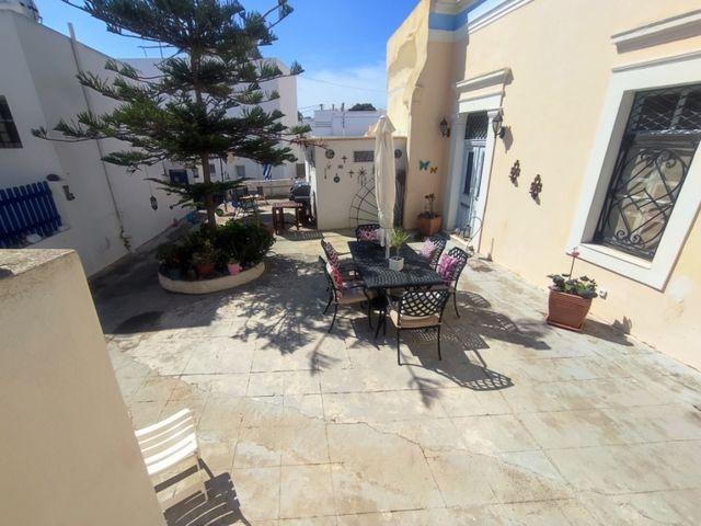 3-bedroom freehold villa in Santorini — photo 3 of 5