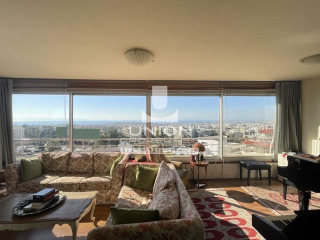 Πώληση κατοικίας Γλυφάδα (Αιξωνή) Διαμέρισμα 160 τ.μ.