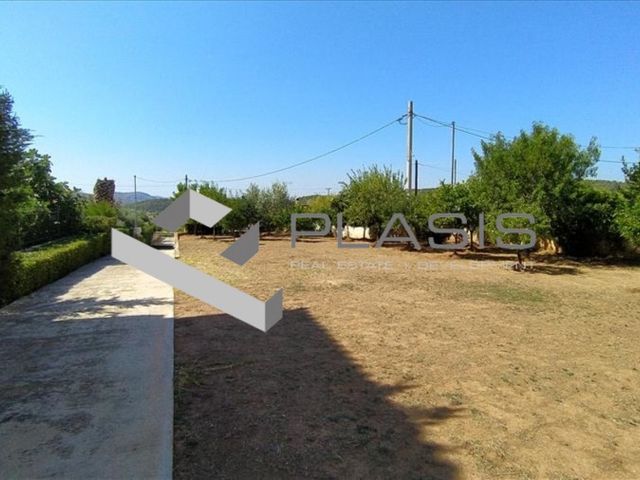 Μονοκατοικία 300 τ.μ.