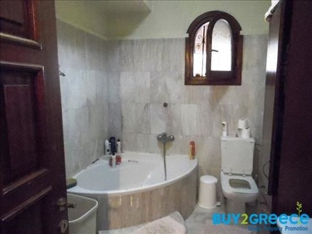 3-bedroom freehold villa in Zakynthos — photo 4 of 5