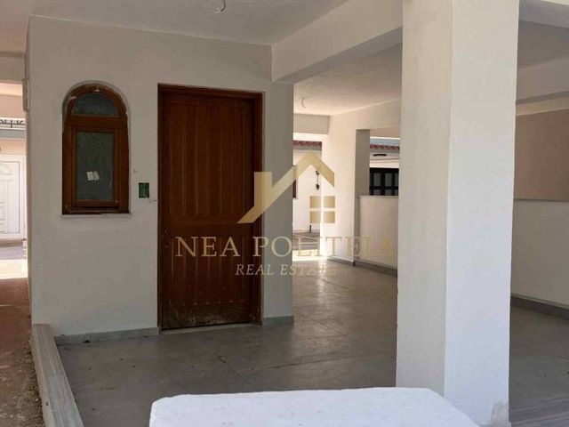 Μεζονέτα 240 τ.μ.