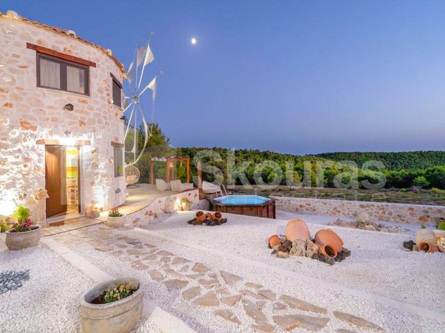 2-bedroom freehold villa in Zakynthos — photo 2 of 5