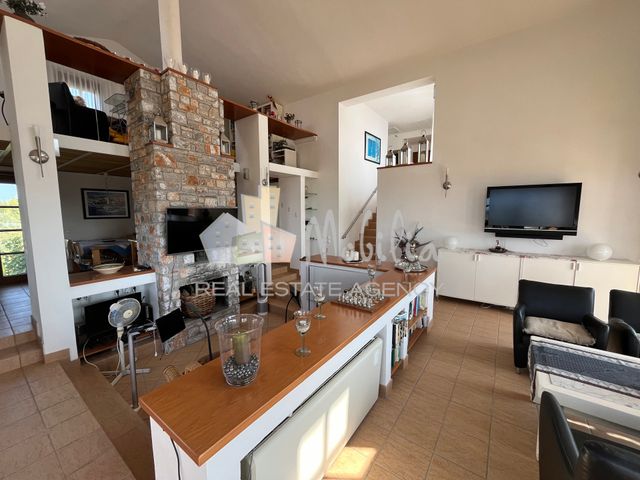 Home for sale, Villa 240 sq.m., Skiathos — image 3