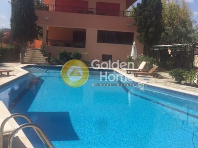 4-bedroom freehold villa in Hersonissos — photo 1 of 5