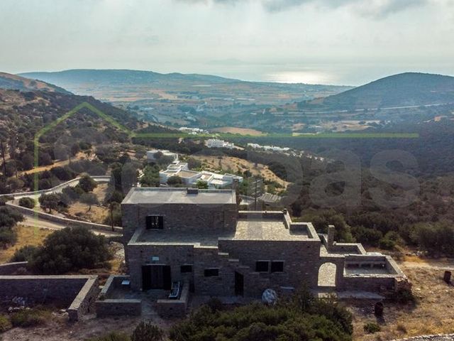 6-bedroom freehold villa in Paros — photo 5 of 5