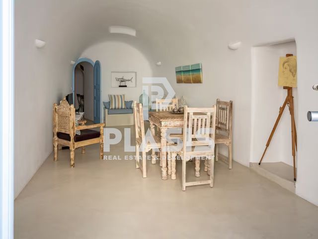 3-bedroom freehold villa in Santorini — photo 3 of 5