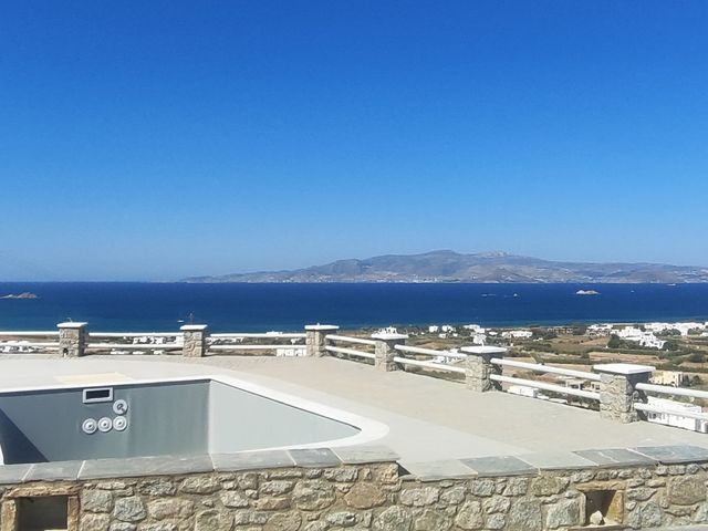 3-bedroom freehold villa in Naxos — photo 2 of 5