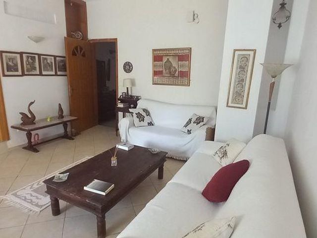 Πώληση κατοικίας Άρτεμις Μονοκατοικία 100 τ.μ. επιπλωμένο