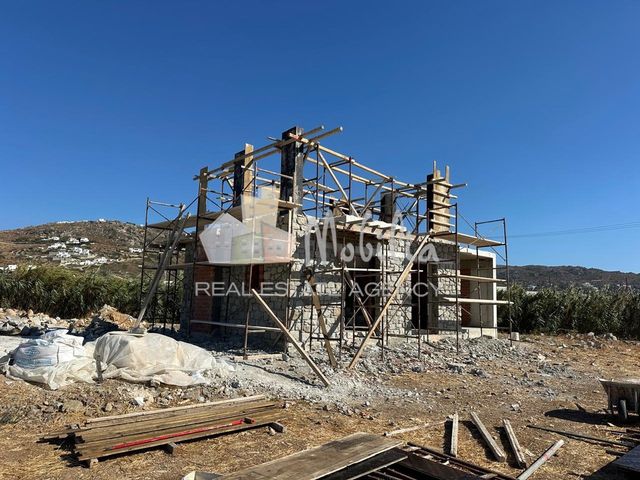 3-bedroom freehold villa in Naxos — photo 2 of 5