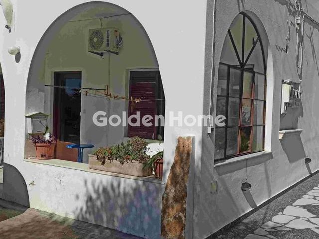 3-bedroom freehold apartment in Naxos — photo 2 of 3