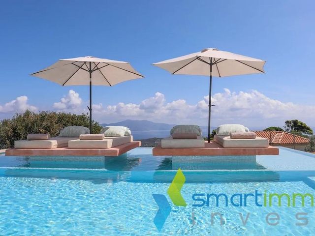 11-bedroom freehold villa in Skiathos — photo 2 of 5
