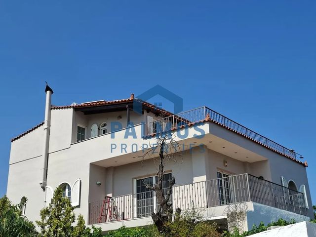 Πώληση κατοικίας Παλλήνη (Κέντρο) Μεζονέτα 160 τ.μ.