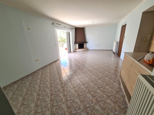 Πώληση κατοικίας Νίκαια (Άνω Νεάπολη) Διαμέρισμα 90 τ.μ.