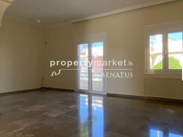 3-bedroom freehold apartment in Chania — photo 2 of 5