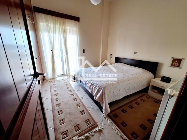 3-bedroom freehold villa in Rhodes — photo 4 of 5