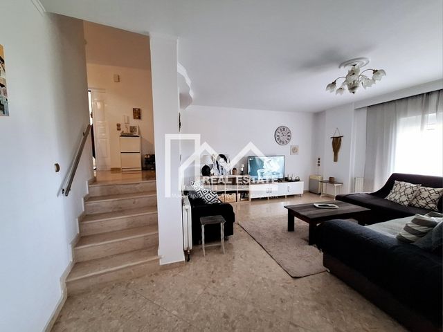 3-bedroom freehold villa in Rhodes — photo 3 of 5