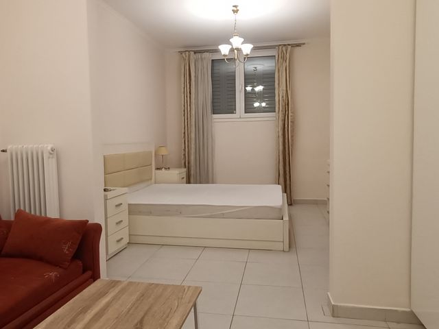 Ενοικίαση κατοικίας Αθήνα (Χίλτον) Διαμέρισμα 42 τ.μ. επιπλωμένο ανακαινισμένο