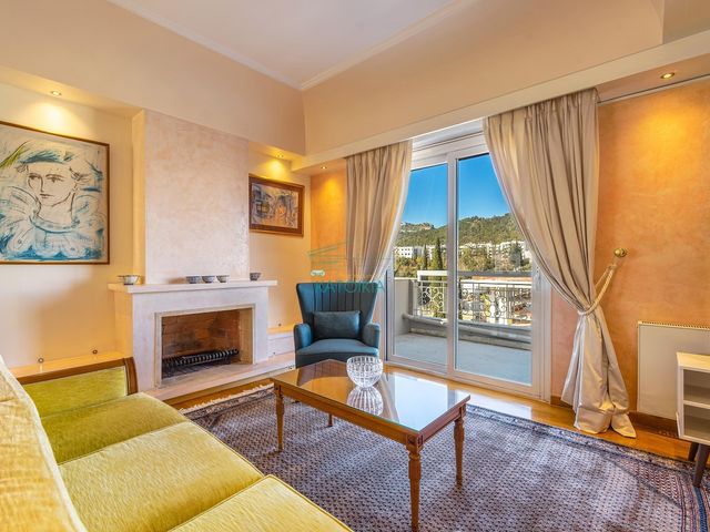 Ενοικίαση κατοικίας Αθήνα (Κολωνάκι) Διαμέρισμα 175 τ.μ. επιπλωμένο